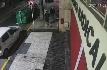 Ataque a la UCR: un nuevo video muestra cómo ingresaron al edificio