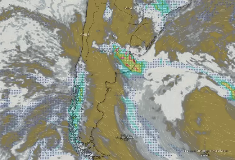 Un primer frente frío ingresó al continente durante las últimas horas de ayer domingo a la altura de Buenos Aires y el segundo por el sur argentino.