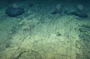 ¿El "camino al infierno"? Misterioso hallazgo en el fondo del mar