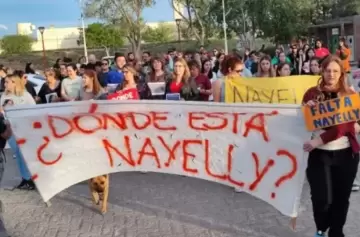 Una adolescente  se habría fugado con su padrastro y los busca Interpol