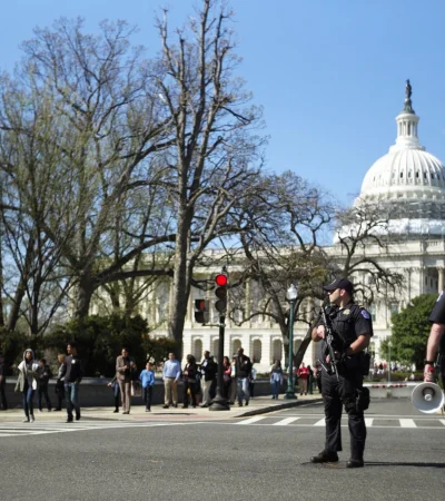 Incidentes aislados se hacen presente en la gran jornada de votación presidencial estadounidense.
