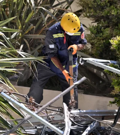 Rescataron nuevos cuerpos del hotel Dubrovnik en Villa Gesell.