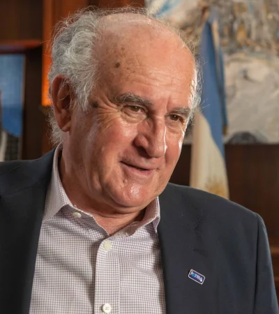 "Lo que motiva a Cristina a tomar la titularidad del Partido es la juventud" (Oscar Parrilli)