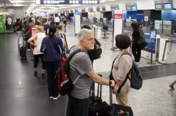 El Gobierno echó a 15 empleados de Intercargo por el paro en Aeroparque