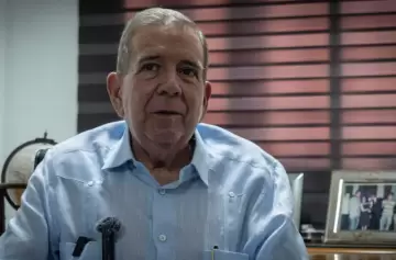 ¡Sin vergüenza! La Fiscalía venezolana pide circular roja a Interpol por González Urrutia