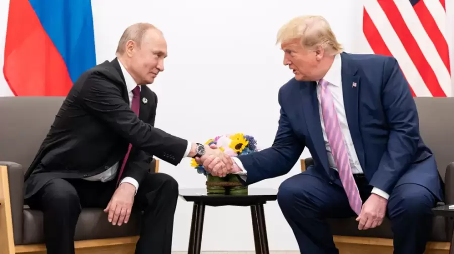 Putin y Trump podrían encontrarse para debatir sobre Ucrania y la rivalidad entre Washington y Moscú.