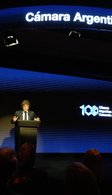 El Presidente participó de la celebración de los 100 años de la Cámara de Comercio