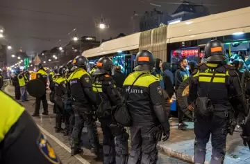 Israel envió aviones para rescatar a hinchas del Maccabi golpeados en Ámsterdam