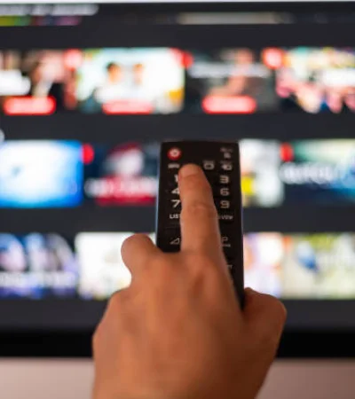 Santa Fe busca cobrarles a Netflix, Spotify y Uber