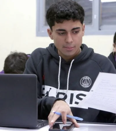 Se reglamenta el uso pedagógico de los dispositivos