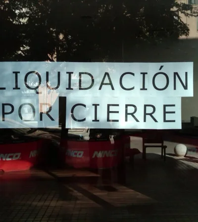 Unas 10.000 pymes cerraron en el primer semestre, a lo que se suman otros 6.500 cierres entre julio y octubre.