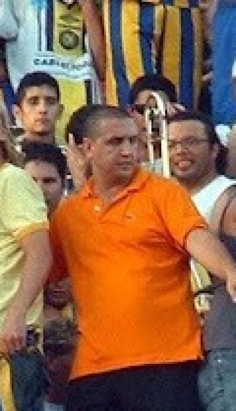 Pillín Bracamonte en la barra Los Guerreros.