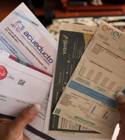 Facturas de servicios públicos.