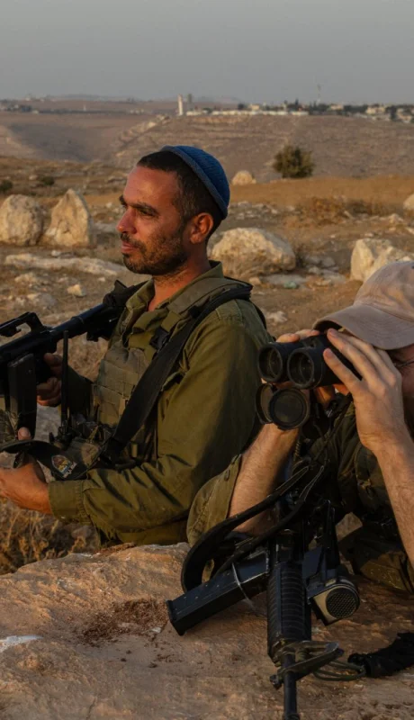 MIles de colonos israelíes han tomado las armas y claman por soberanía en parte de Cisjordania.