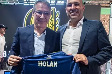 Holan llegó a Central con chicanas al Rojo de Avellaneda