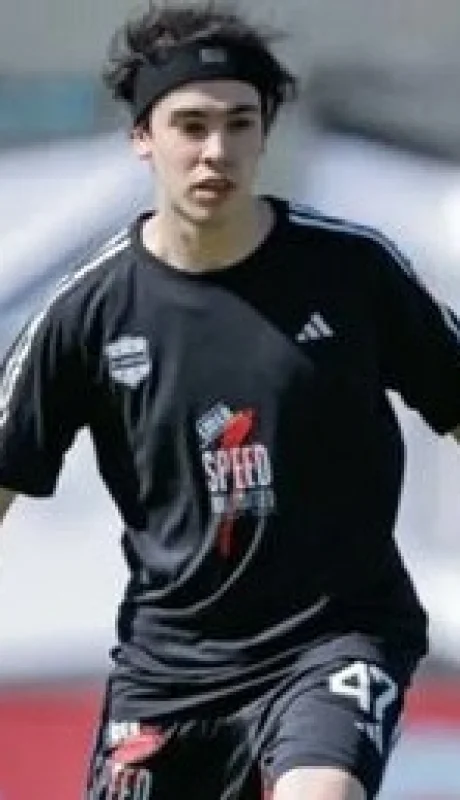 Spreen, el streamer jugó menos de un minuto en Riestra ante Velez.