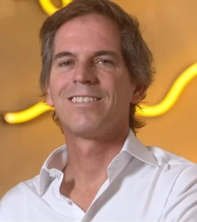 Alejandro  Oxenford es embajador de Estados Unidos.