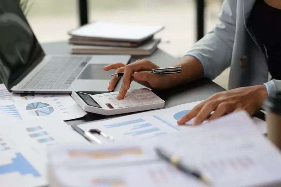 "Hay efectos colaterales macroeconómicos complejos, porque el Estado necesita de estos recursos, y se hace la dilación para generarlos" (M. Rodríguez)