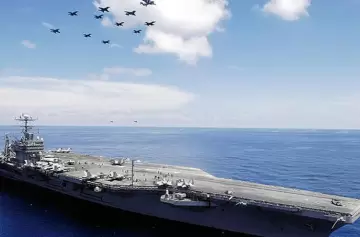 Los Hutíes de Yemen atacaron el portaaviones nuclear Abraham Lincoln