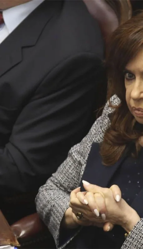 Cristina Kirchner denuncia una 'persecución' en vísperas del fallo en la Causa Vialidad