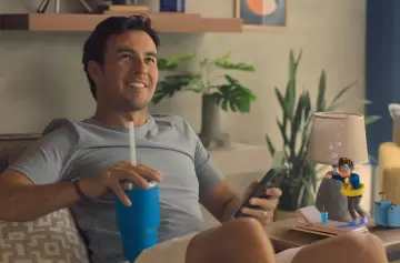 Checo cruza los dedos para que Colapinto siga en la Fórmula Uno