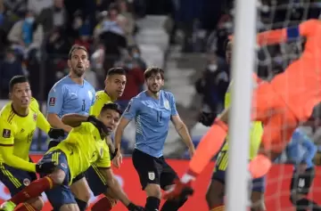 Mirando de reojo los boletos para el Mundial 2026