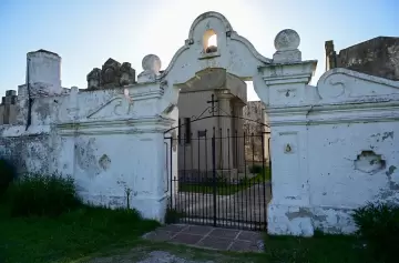 Córdoba: una viuda cavó la fosa de su marido por falta de sepulturero