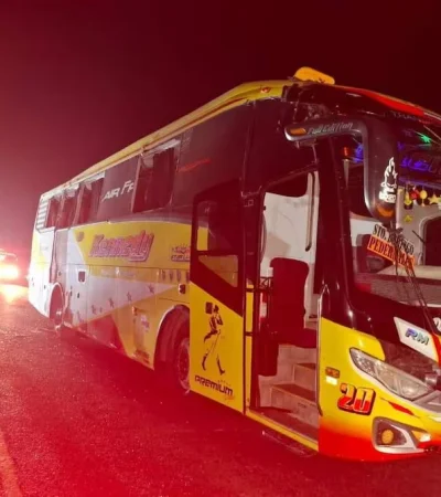 Tragedia en Ecuador: vuelco de autobús deja 7 muertos y 22 heridos
