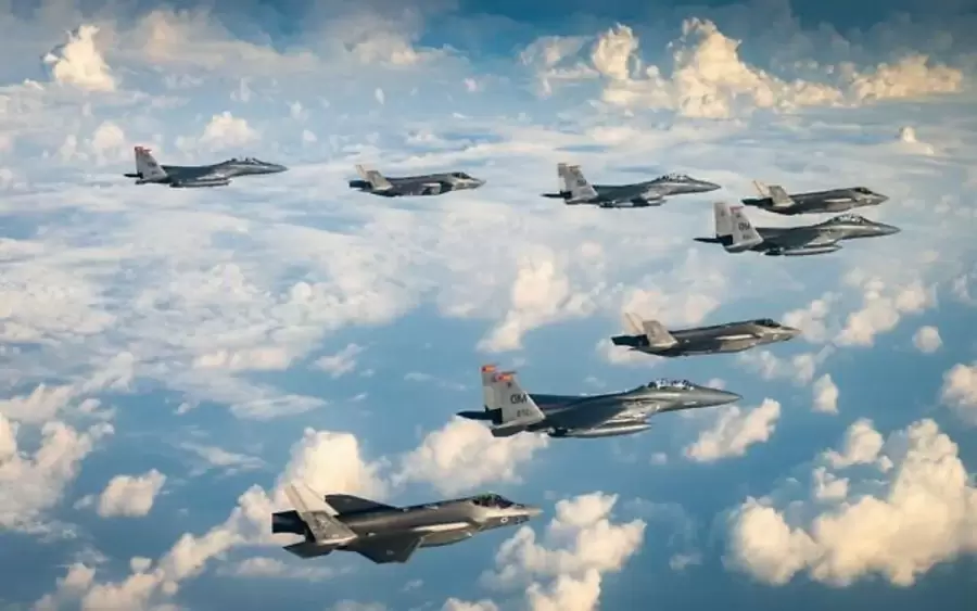 Aviones israelíes en acción