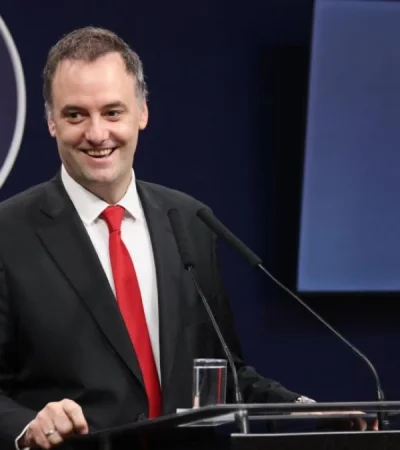 Manuel Adorni, ya no será el vocero presidencial