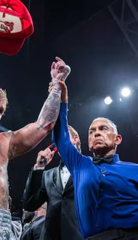 Jake Paul luego de consagrarse ganador ante Tyson