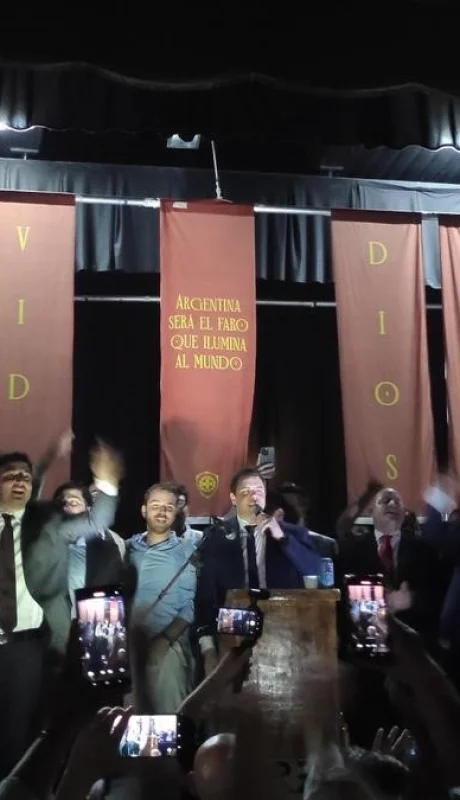 El brazo armado de Milei: entre discursos incendiarios y llamados a la batalla cultural