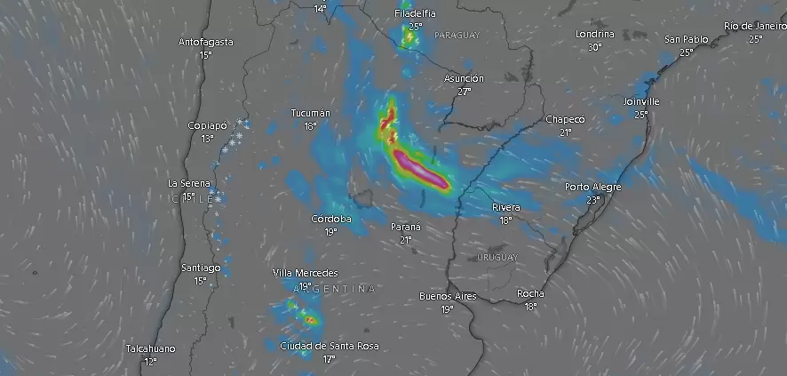 Tormentas en el centro y norte de Argentina a las 09.45.