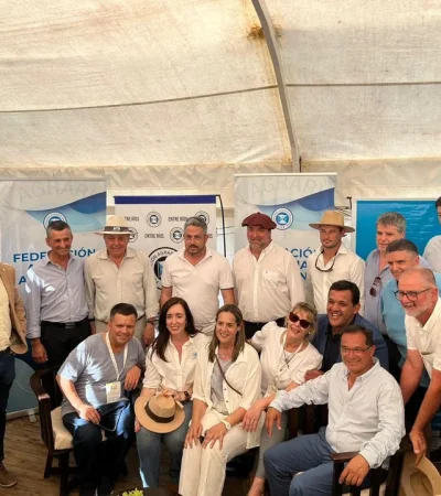 Victoria Villarruel con representantes del campo.