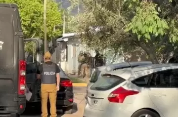 Atrincheramiento y amenaza de autolesión: tenso operativo por violencia de género