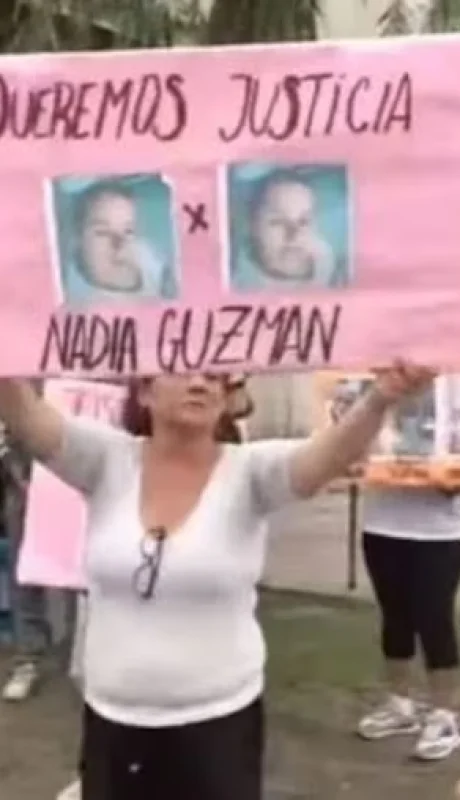 La familia de la víctima salió a la calle para pedir justicia. (Gentileza: Crónica)