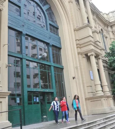 Escuela Superior Comercio Jerónimo Luis de Cabrera