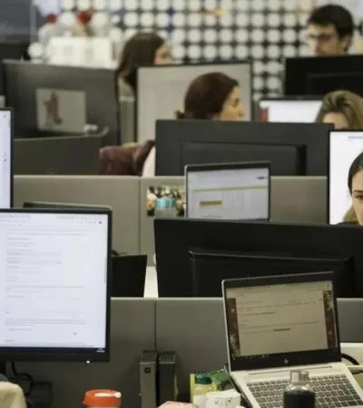 ¿Aptos o no? El examen que definirá el futuro de 40 mil empleados públicos