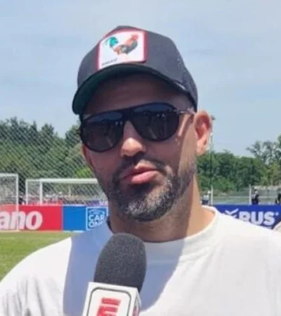 El ex jugador sigue sumando conflictos