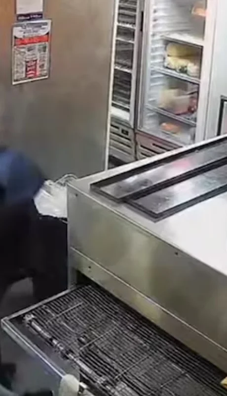 Foto: captura de cámara de seguridad. (web)