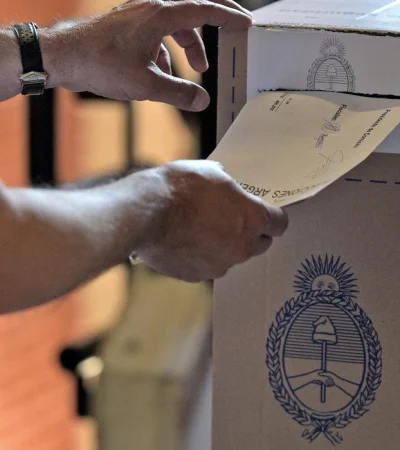 El costo de las PASO: el oficialismo impulsa su eliminación y divide al Congreso