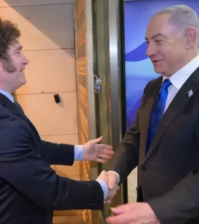 El presidente apuntó con firmeza contra la determinación de la Corte con sede en La Haya.