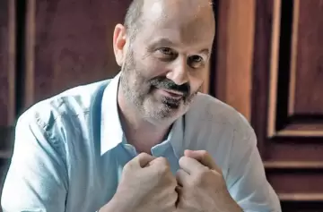 Sturzenegger contra Cristina: "Los medicamentos aumentaron un 66% durante su gestión"