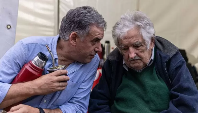 Yamandu Orsi y Pepe Mujica.