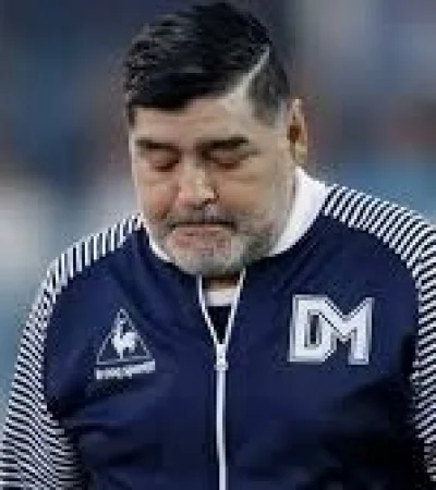 Diego Maradona.