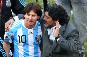 Homenaje "Eterno" de Messi a Maradona