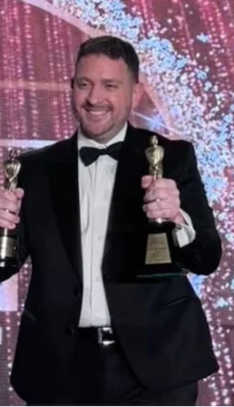 El conductor de "Pan y Circo", programa que sale por Radio Rivadavia, fue el gran ganador de la noche luego de recibir dos premios.