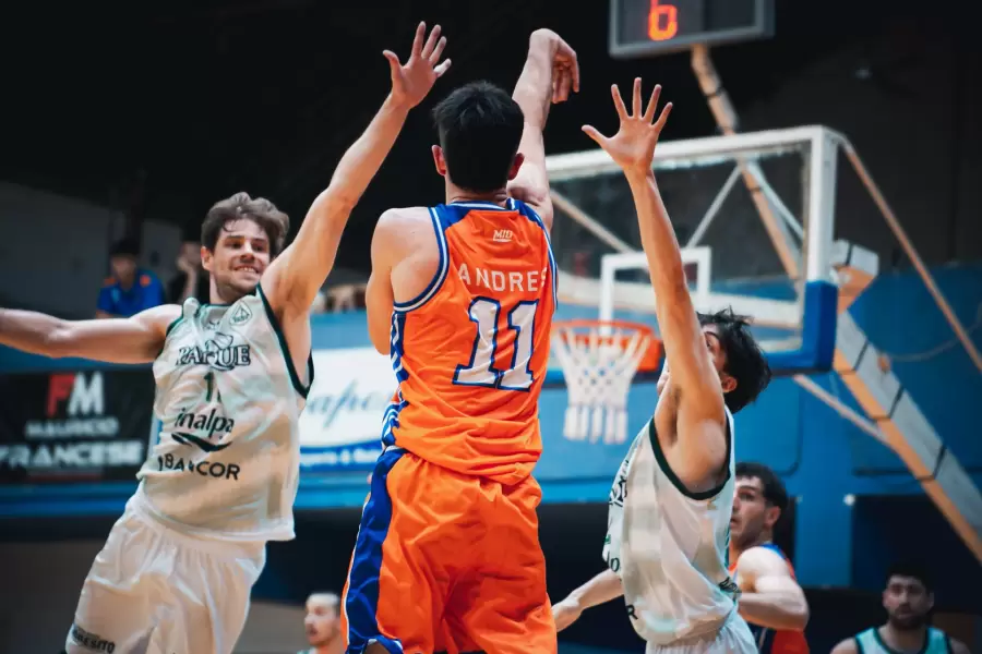 Rivadavia Básquet, único representante de Mendoza. FOTO: Abril Capeloni.