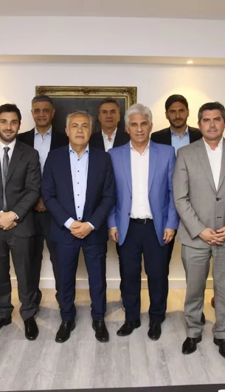 Gobernadores dialoguistas