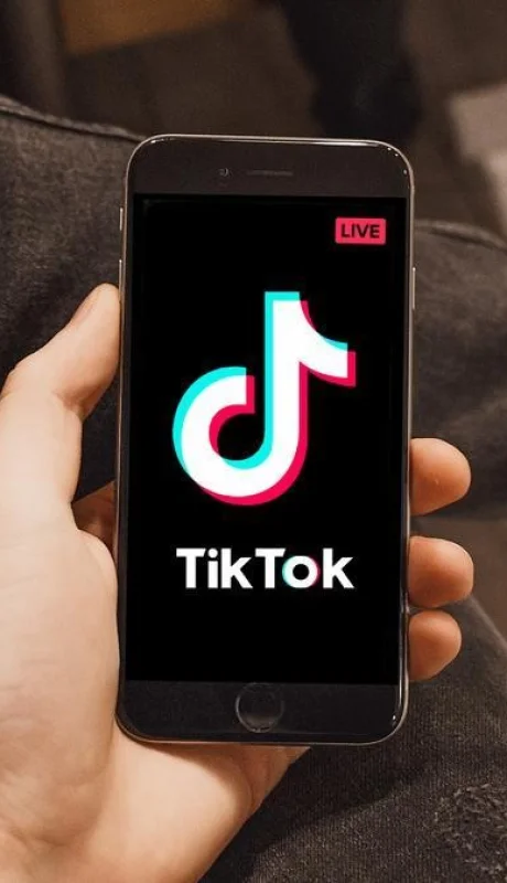TikTok: ¿un refugio digital o una amenaza para la salud mental de los jóvenes?